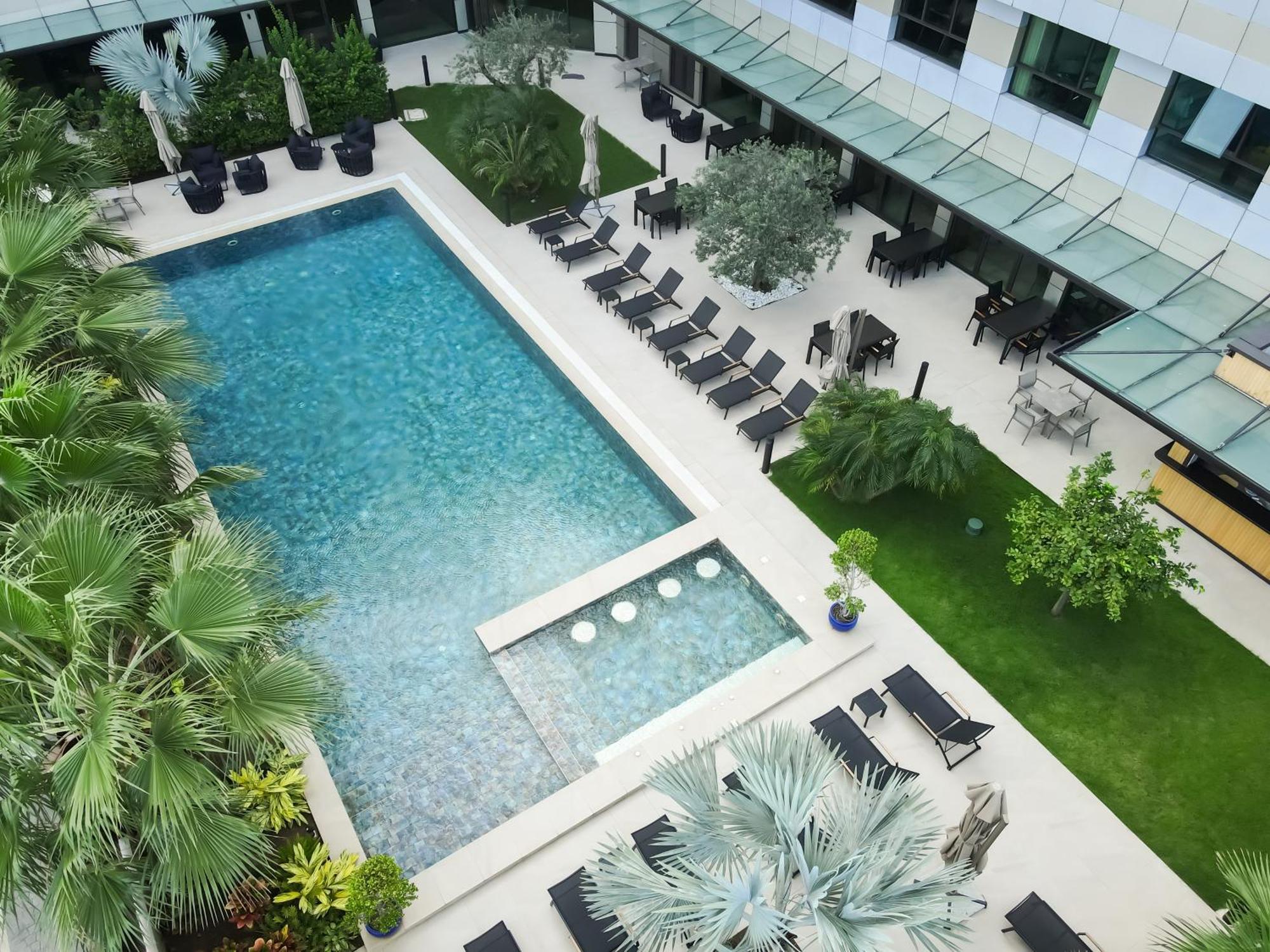 Byblos Hotel Abidjan Exterior foto